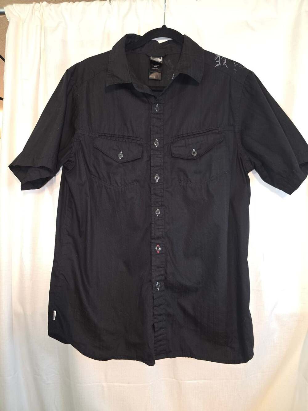 The North Face Short Sleeve Shirt Size M Black Graphic Cotton
